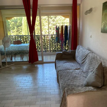 Apartment 4 Pers, Piscine, Plage A Pieds