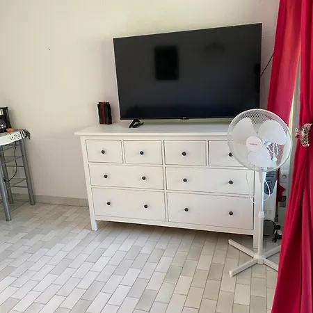 4 Pers, Piscine, Plage A Pieds Apartment *